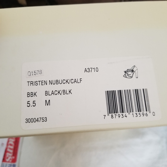 Heels - Picture 5 of 6